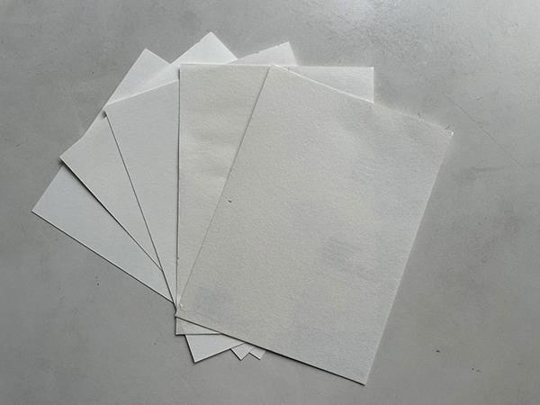 Papier offset blanc cassé double face